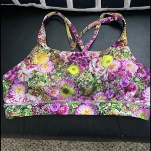 Lululemon size 10 Energy Bra Floral